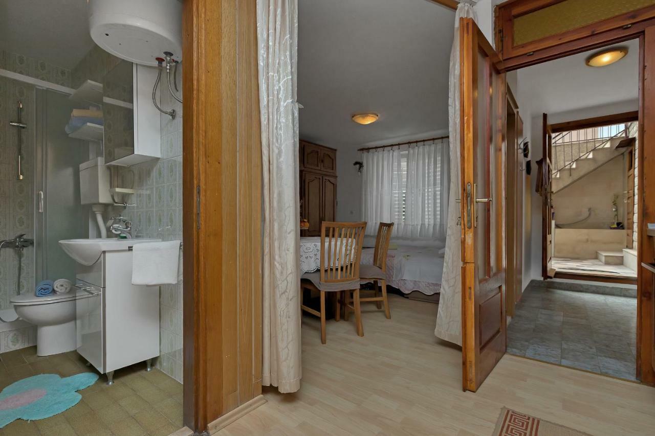 Apartments Marija Makarska Esterno foto