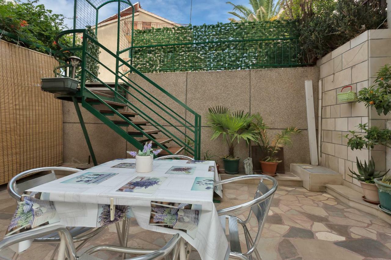 Apartments Marija Makarska Esterno foto