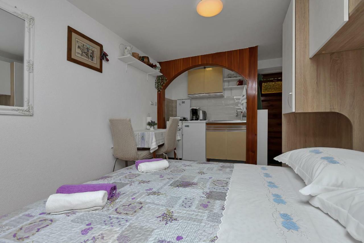 Apartments Marija Makarska Esterno foto