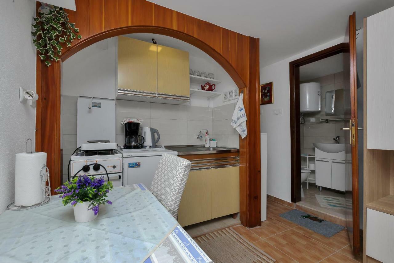 Apartments Marija Makarska Esterno foto