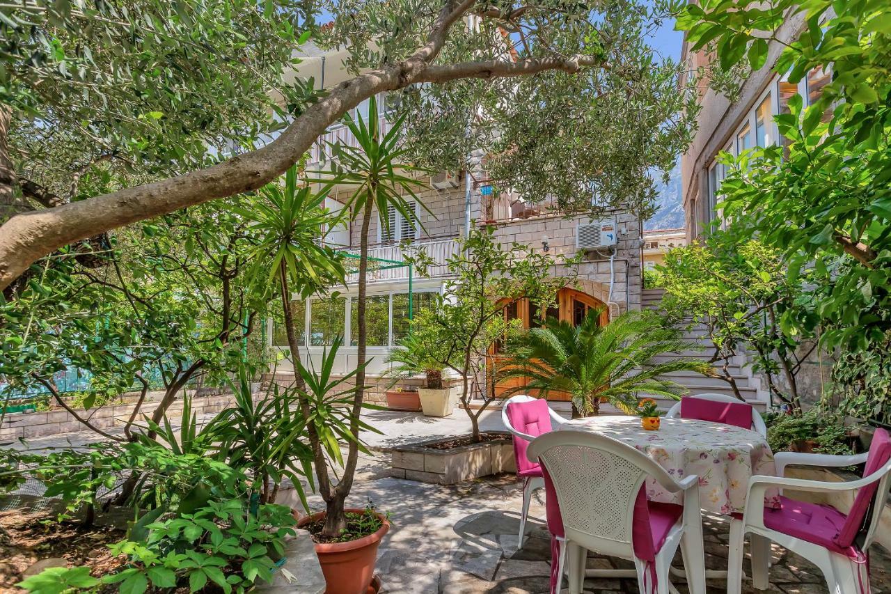 Apartments Marija Makarska Esterno foto